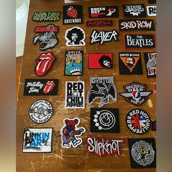 Women’s Distressed Jean Vest - Picture 8 of 11